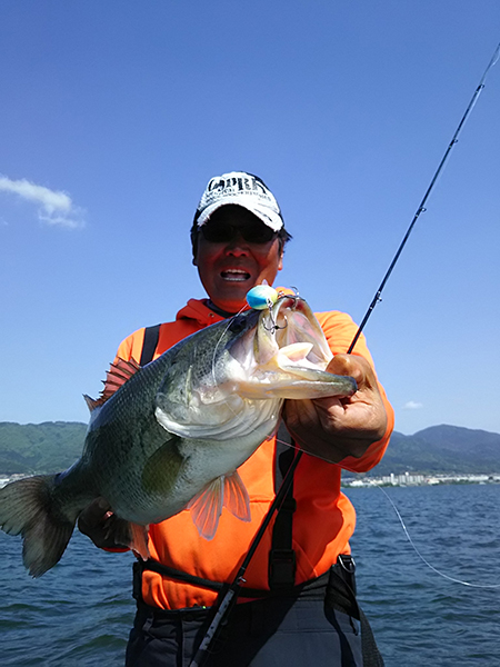 琵琶湖で釣果爆発中のブリッツMAX DR！ロクマル続々キャッチ