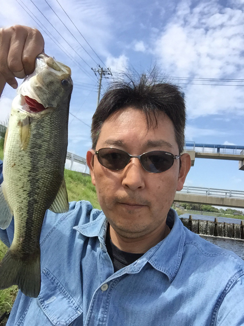 すぅさん