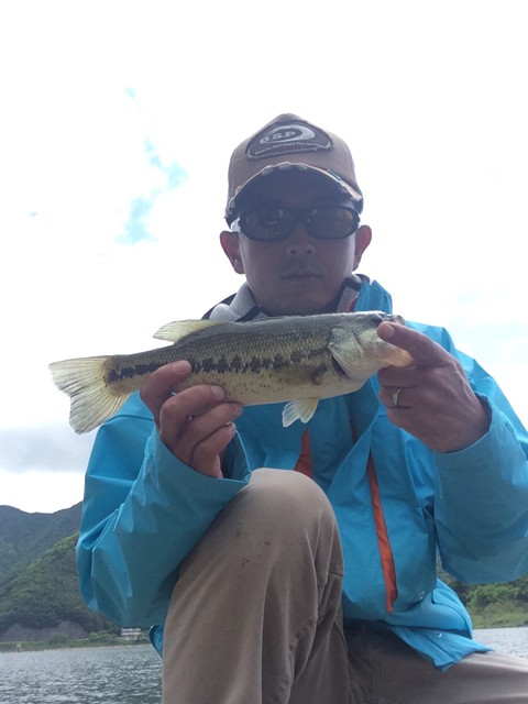 松浦友一
