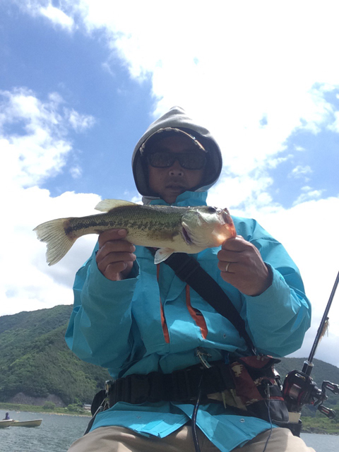 松浦友一