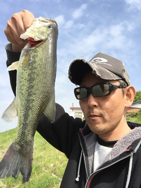 すぅさん